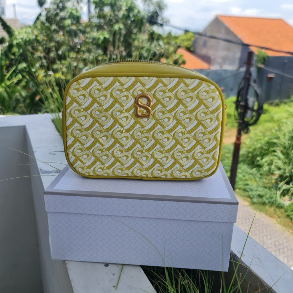 tas buttonscarves preloved