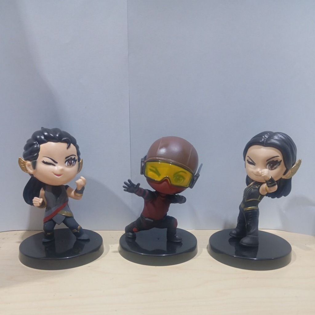 mainan action figure ZIGO gundala dan sri asih