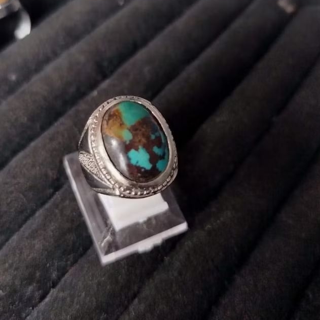 cincin batu pirus