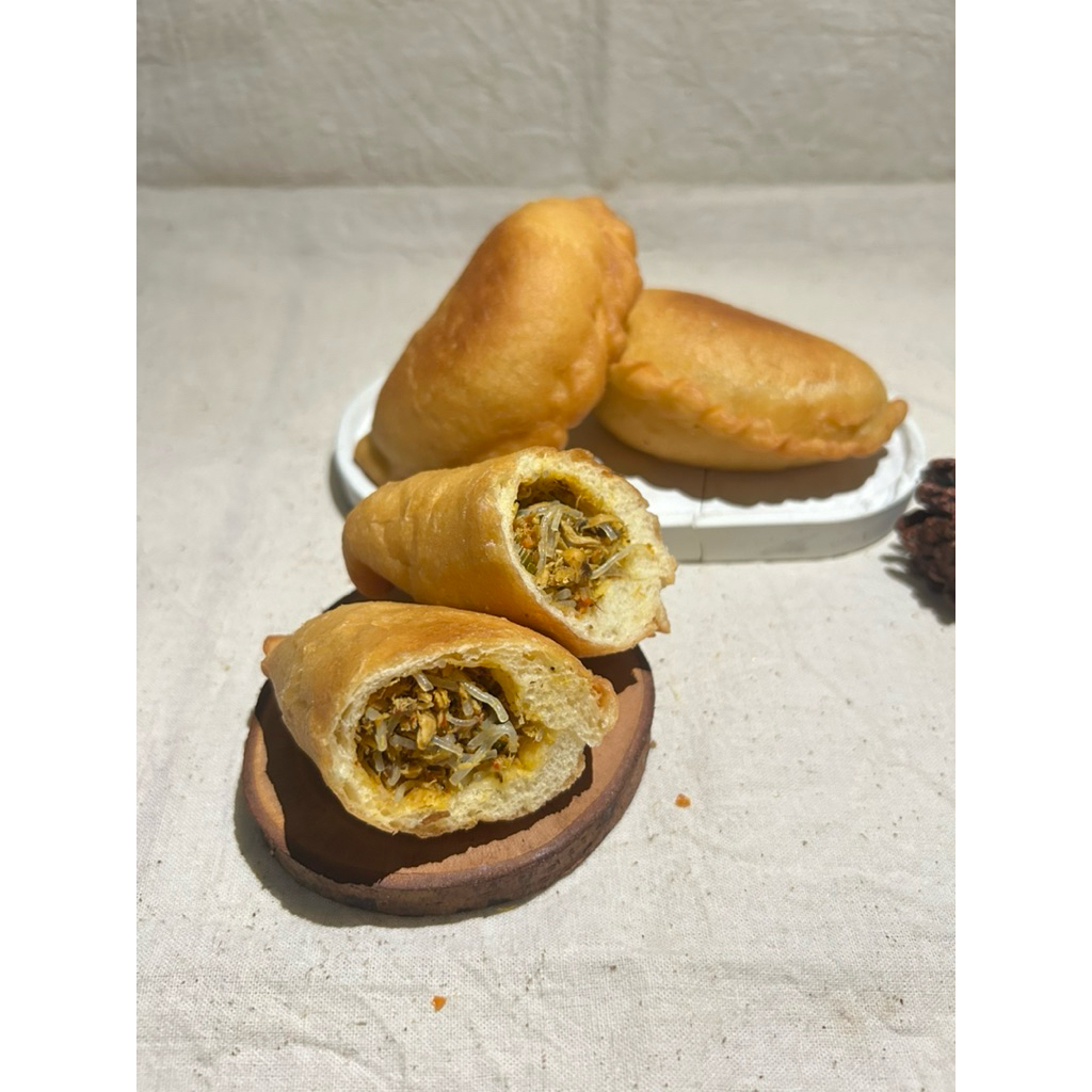 panada frozen homemade | panada cakalang | panada ayam | panada coklat