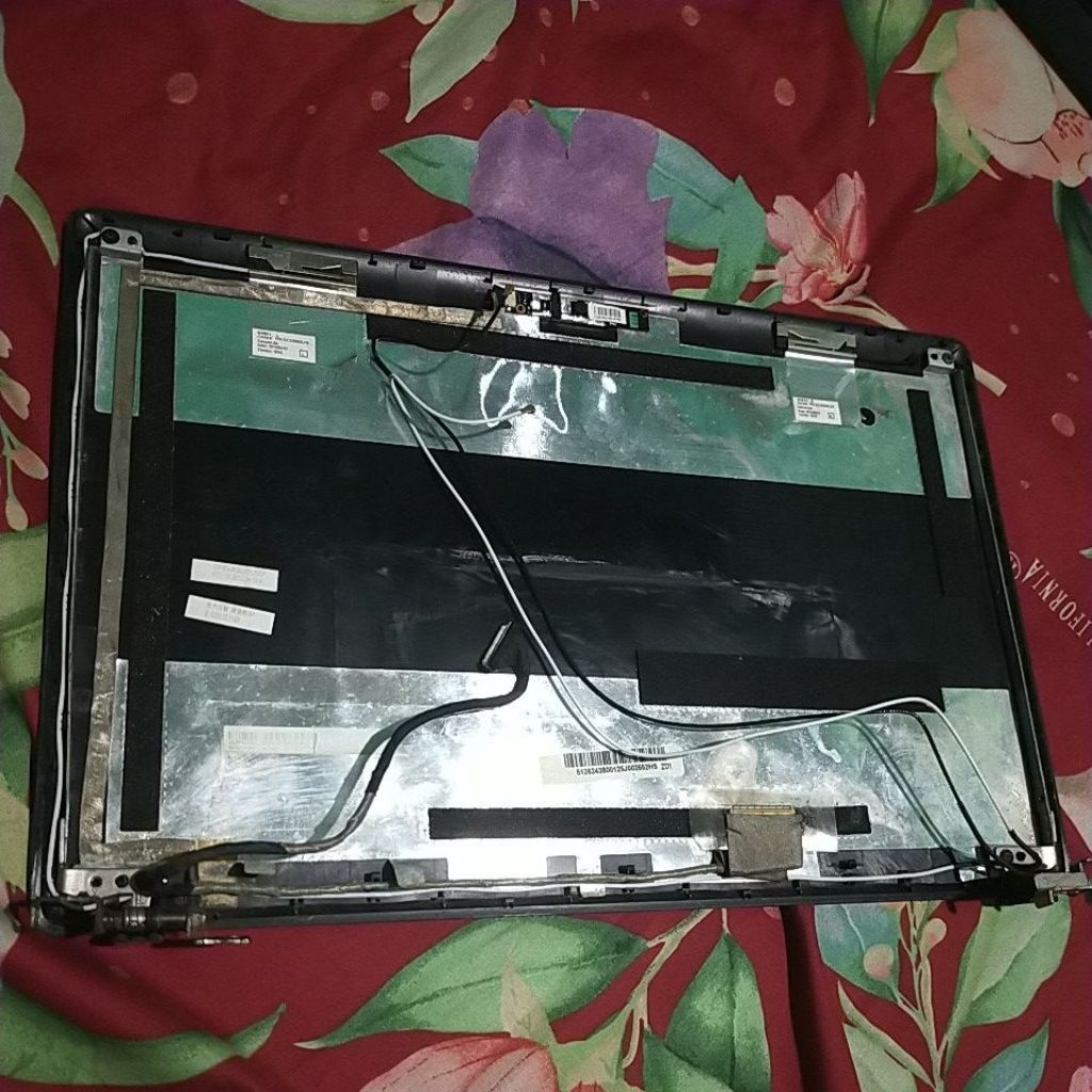 frame Casing Bagian Lcd Laptop Lenovo g470