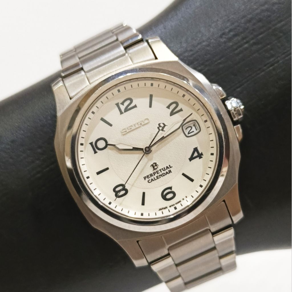 Jam Tangan Seiko Brightz Titanium Perpetual Calendar 8F32 00L0 Quartz Watch Men Pria Luxury Mewah