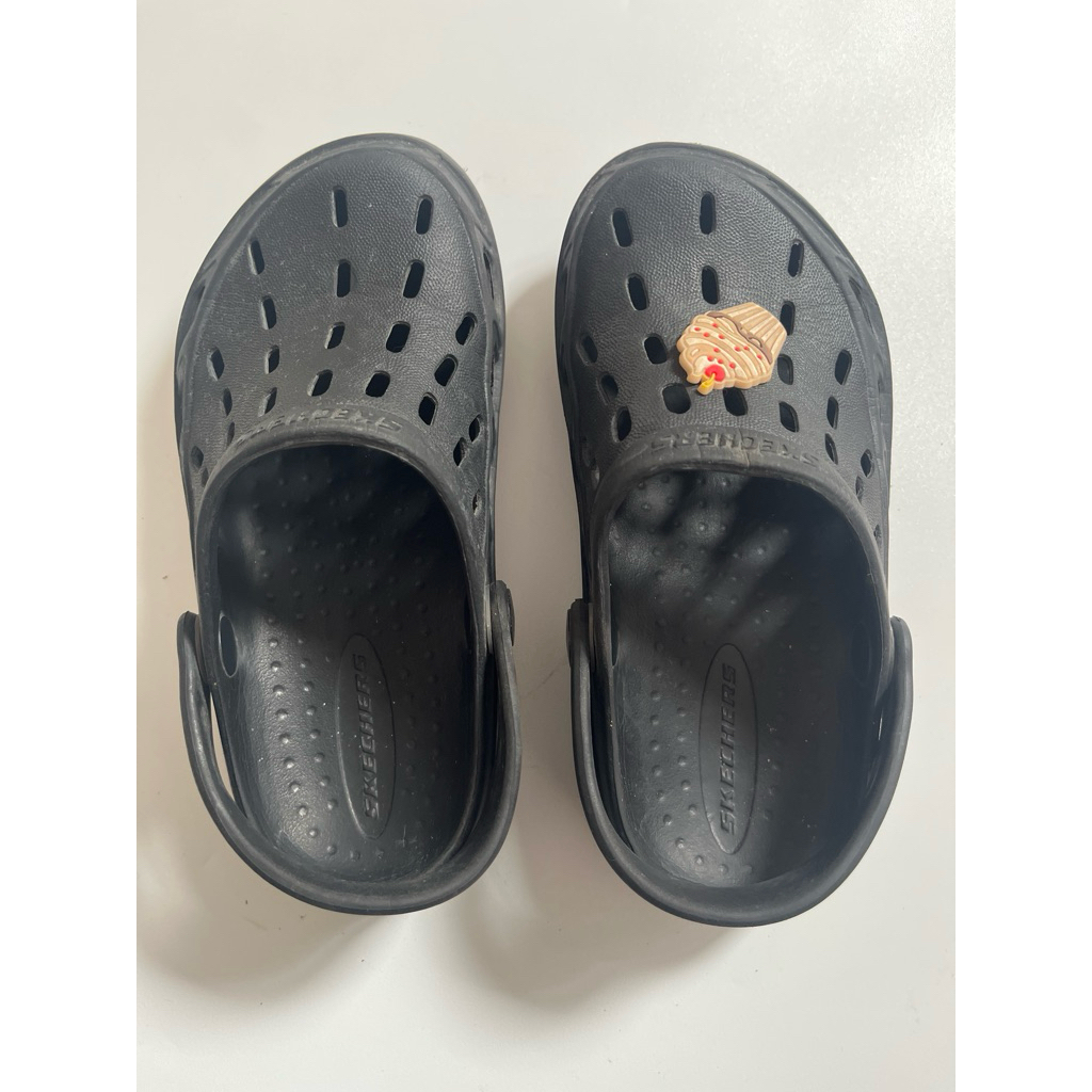 preloved sendal anak Skechers