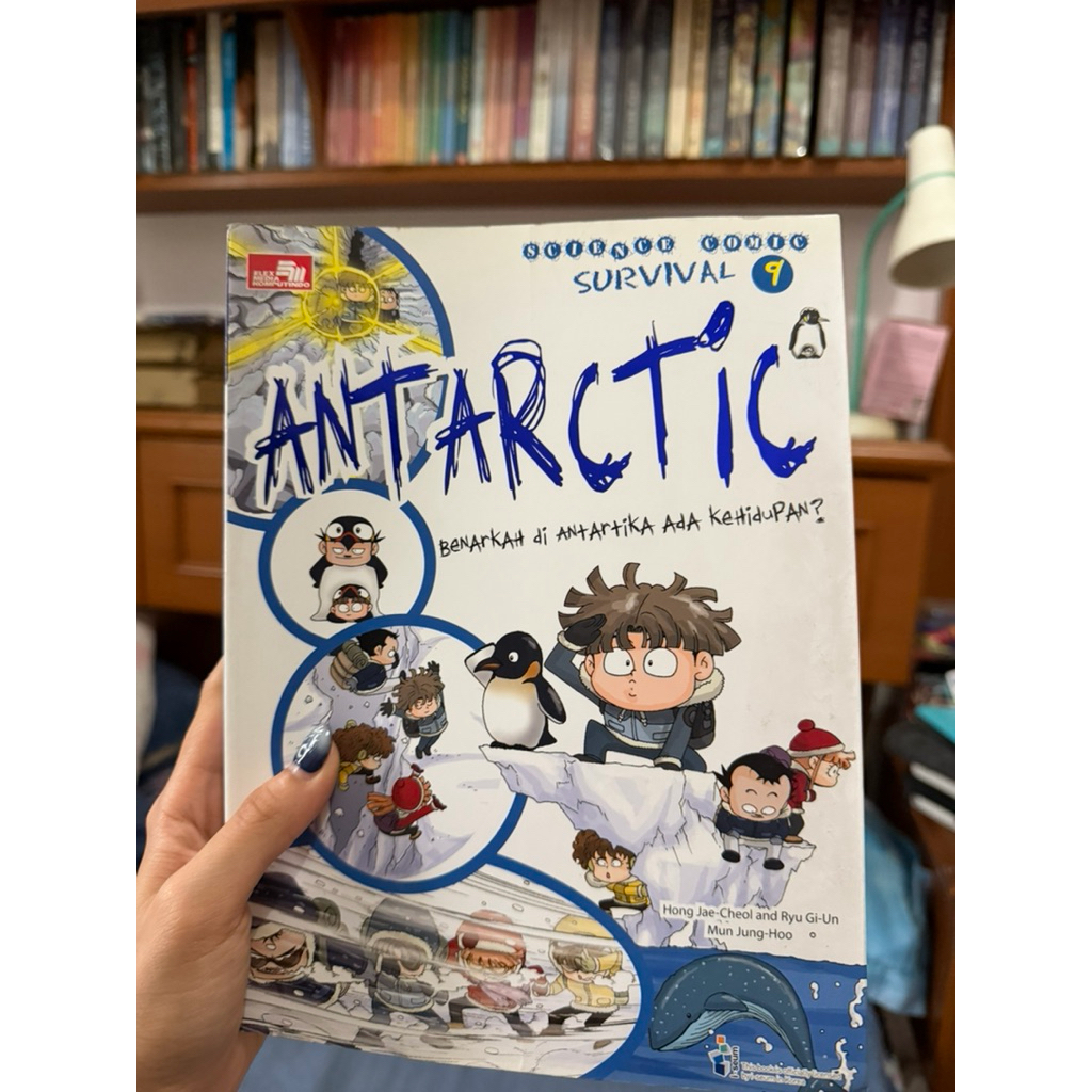 (ORIGINAL + INDONESIAN) Buku Science Comic Survival: Antartic (Benarkah di Antartika Ada Kehidupan?)