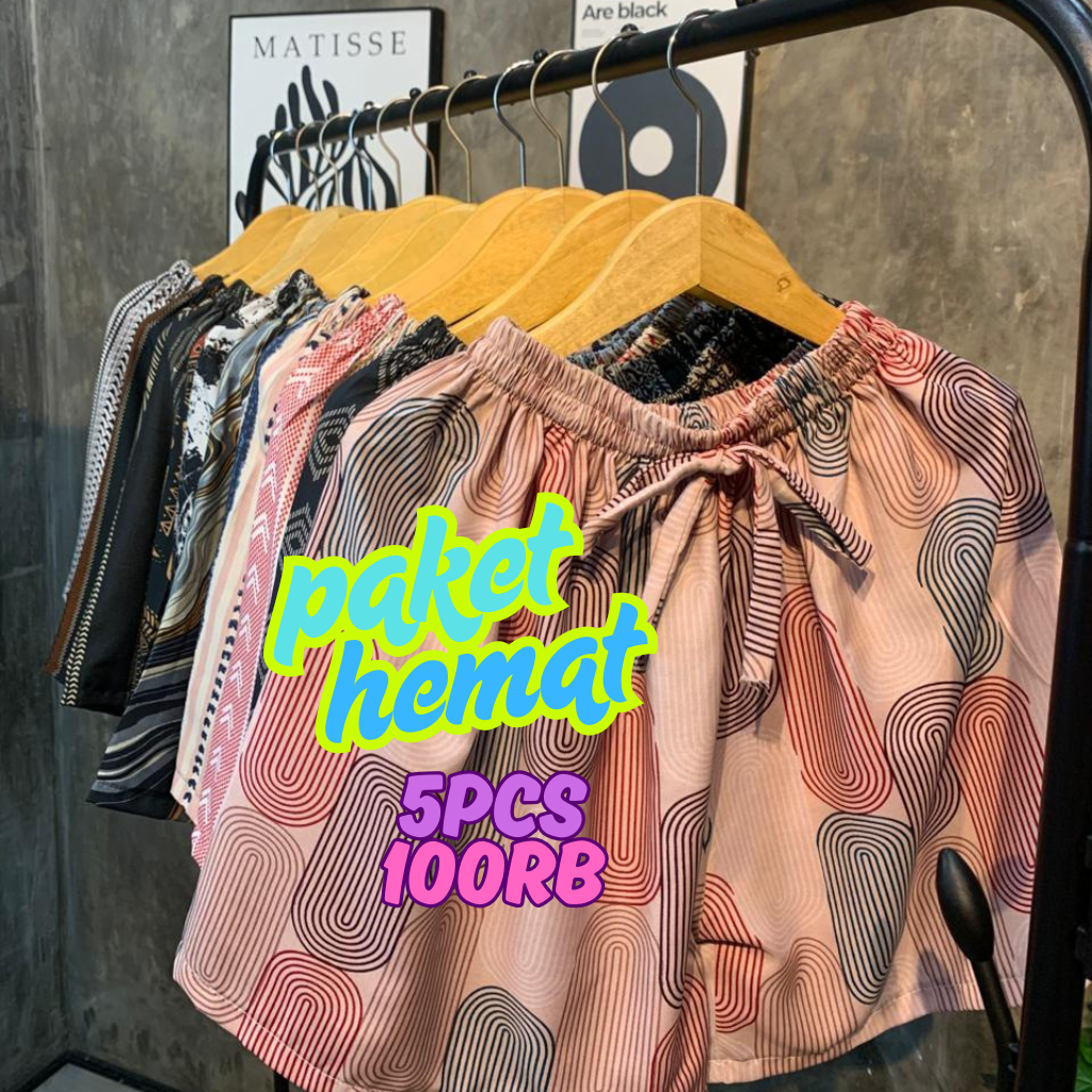 Mindlife - Paket Hemat Celana Pendek Wanita – 5PCS 100RB Celana Pendek Wanita Pola Unik Celana Santa