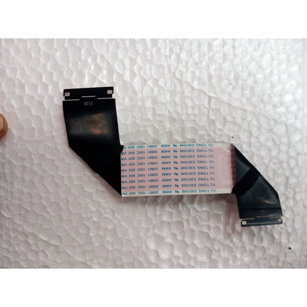 Kabel Fleksibel LVDS AQUA LE43AQT9200MF.LE43AQT9200