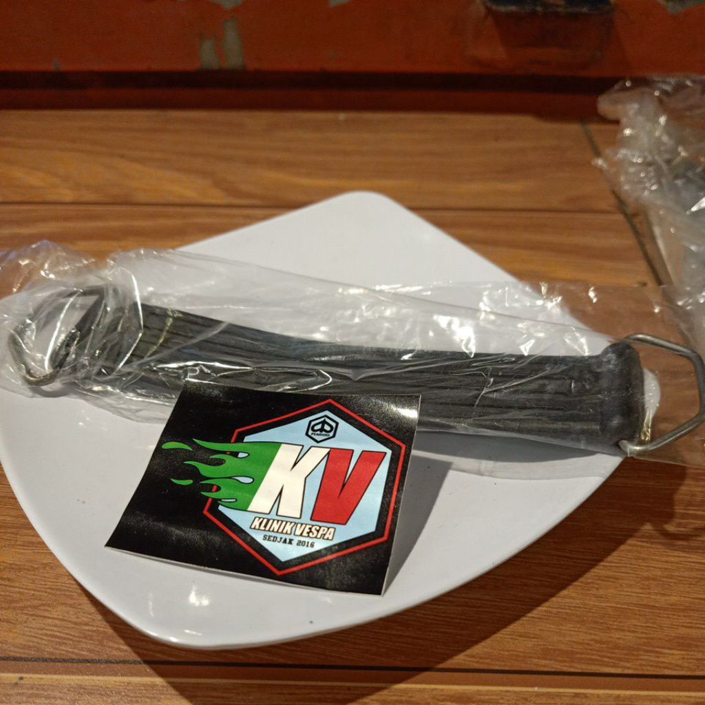 Karet Aki pendek untuk vespa PX EXCEL PXE untuk aki yg kering ( kecil)