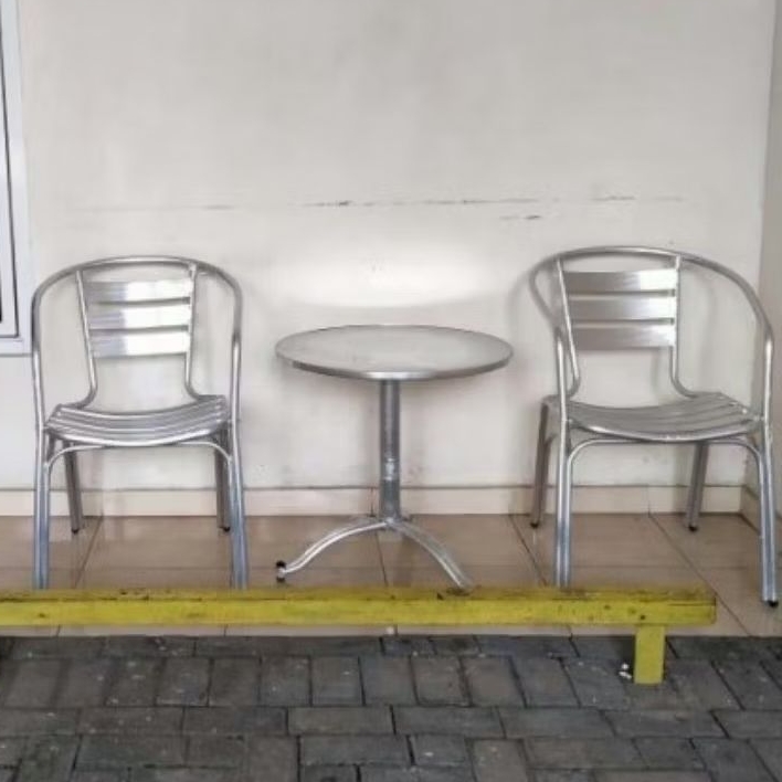 meja kursi aluminium meja teras kursi outdoor 1 meja 2 kursi meja aluminium pameran meja cafe foodco