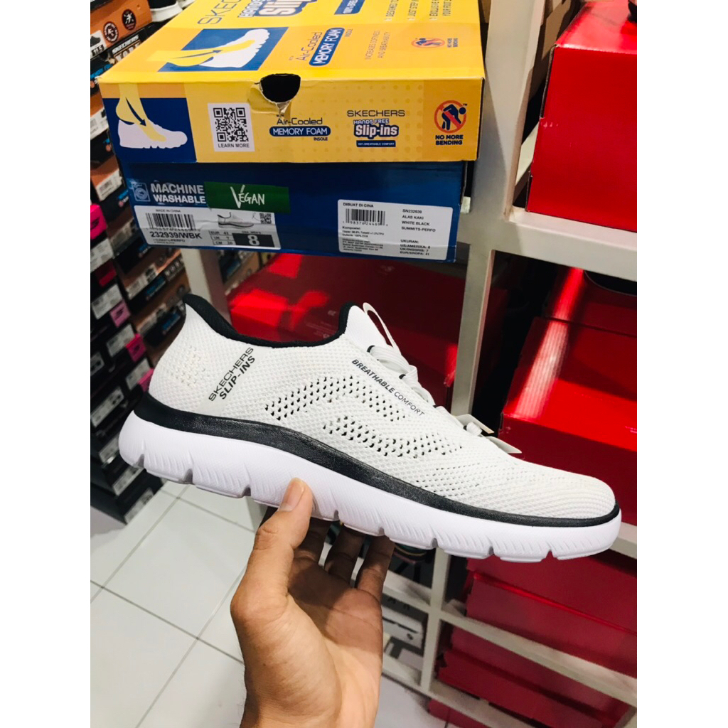 BIG SALE SKECHERS PERFO PUTIH [232939] ORIGINAL SEPATU PRIA/RUNNING/LARI/SNEAKERS