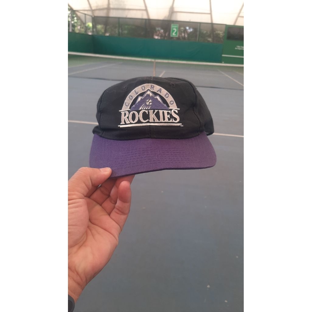 TOPI VINTAGE COLORADO ROCKIES