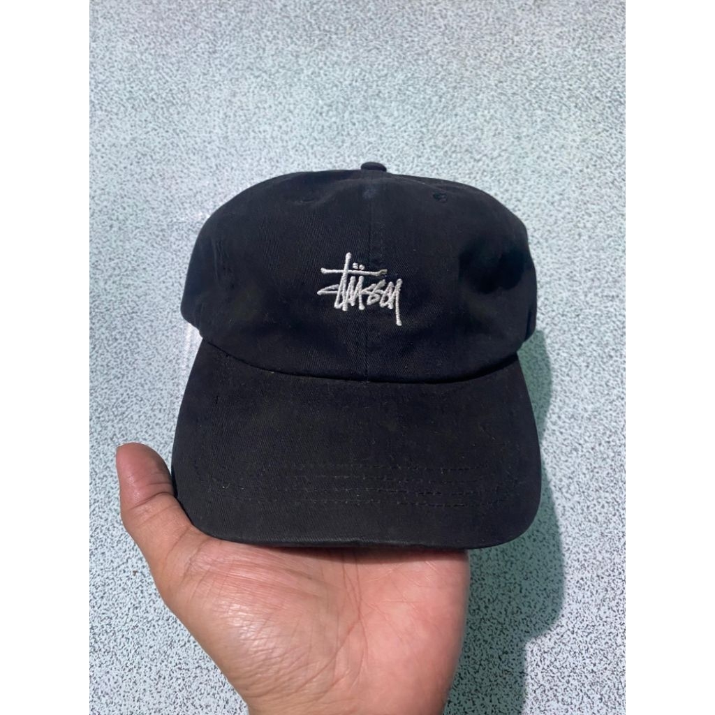 Topi Stussy original