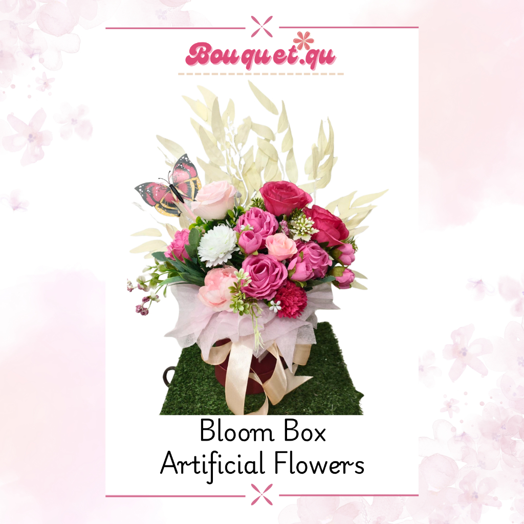 Bloom Box Artificial Flower (Bloom Box Bunga Imitasi) Box Merah dengan papan akrilik ucapan, Vas Ker