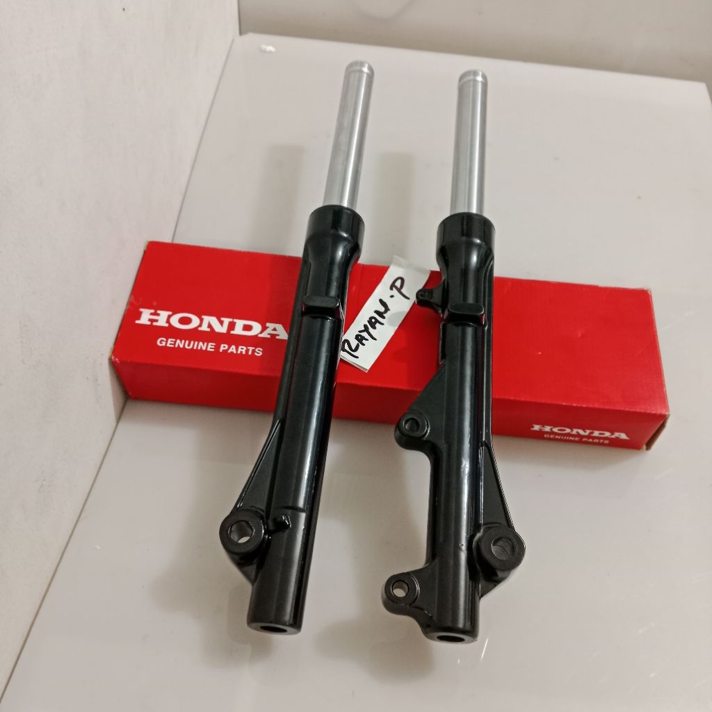 As shock depan + Tabung Beat karbu 2010-2012 Beat Fi 2013-2019 Scoopy fi eSP FGM-FI