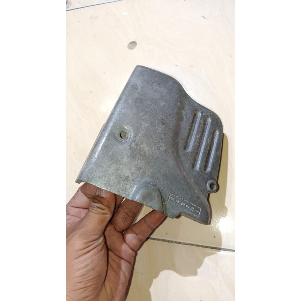 Cover Tutup Gear Gir depan Kawasaki Binter Merzy Mercy KZ200 platina original
