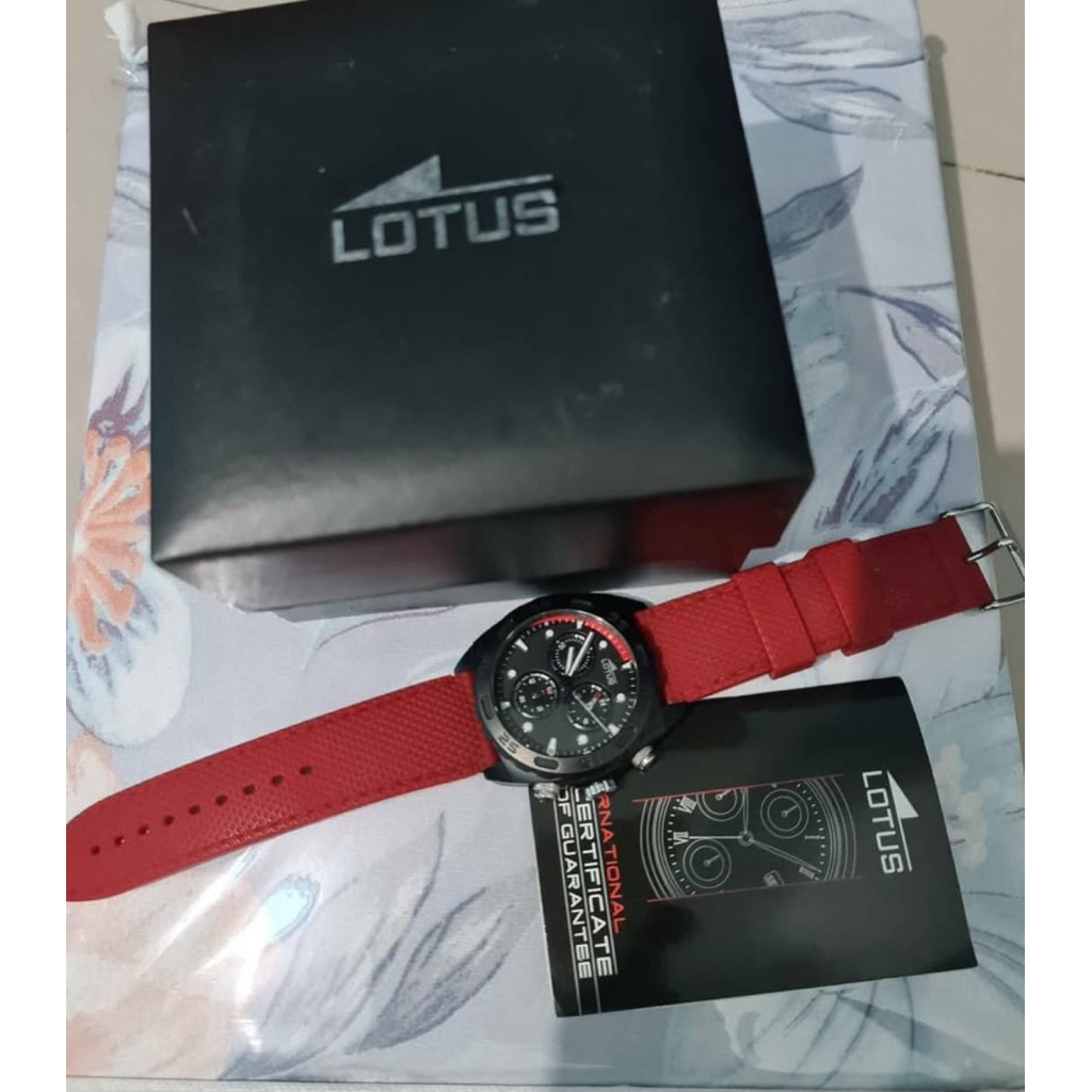 Jam Tangan Lotus
