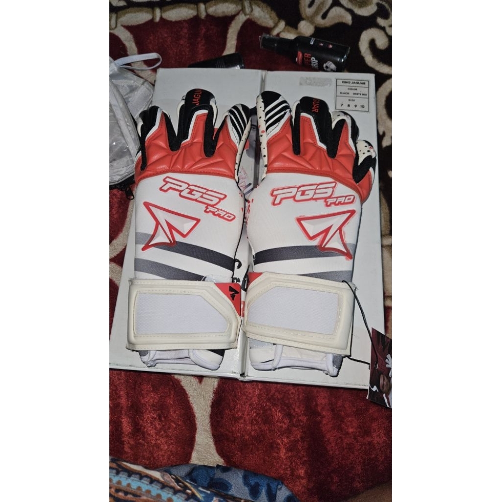 PGS PRO JAGUAR ERNANDO SIZE 7 NEW