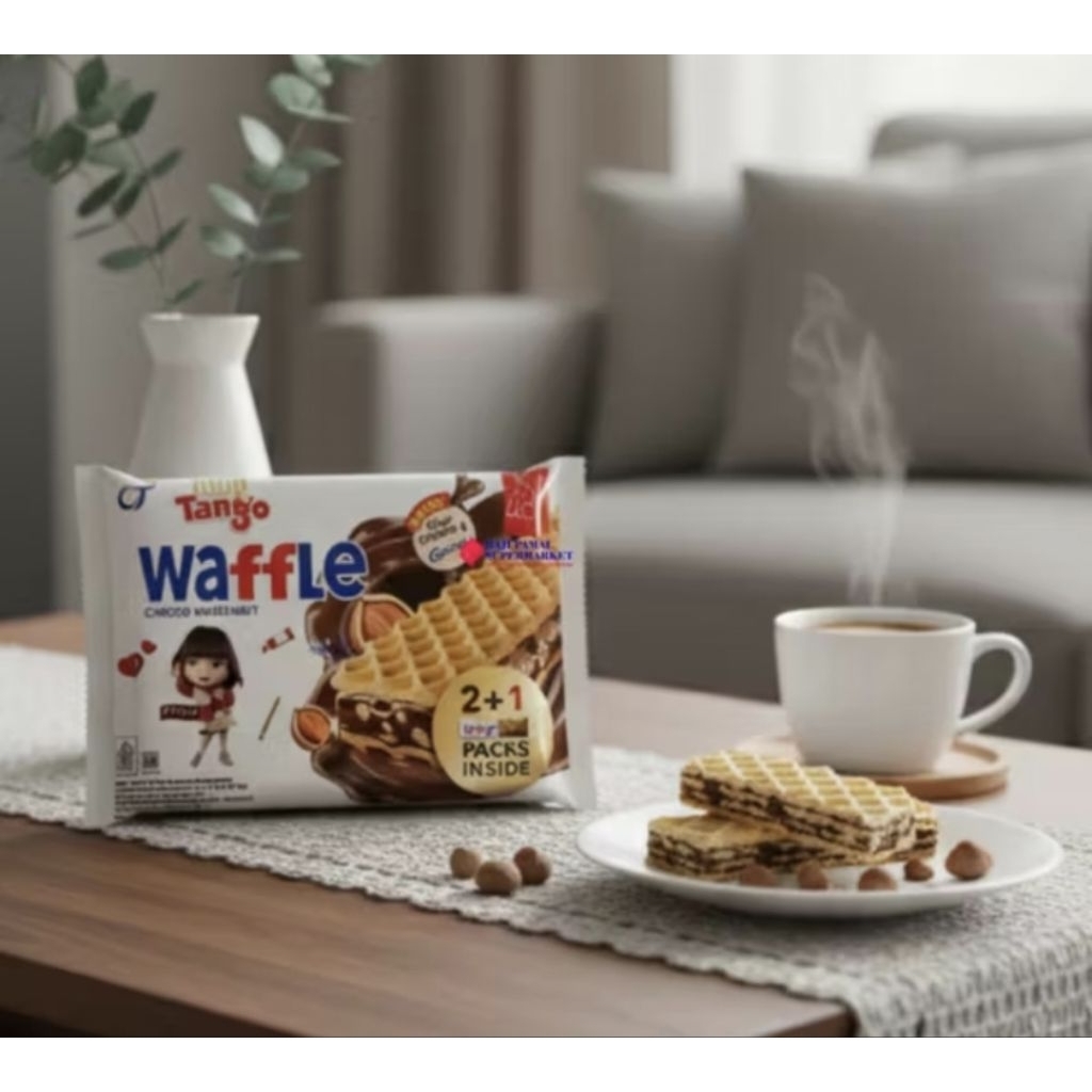 Tango Waffle Choco Hazelnut Chocolate Wafer Cokelat Kacang Wafle Jumbo King Size 530g