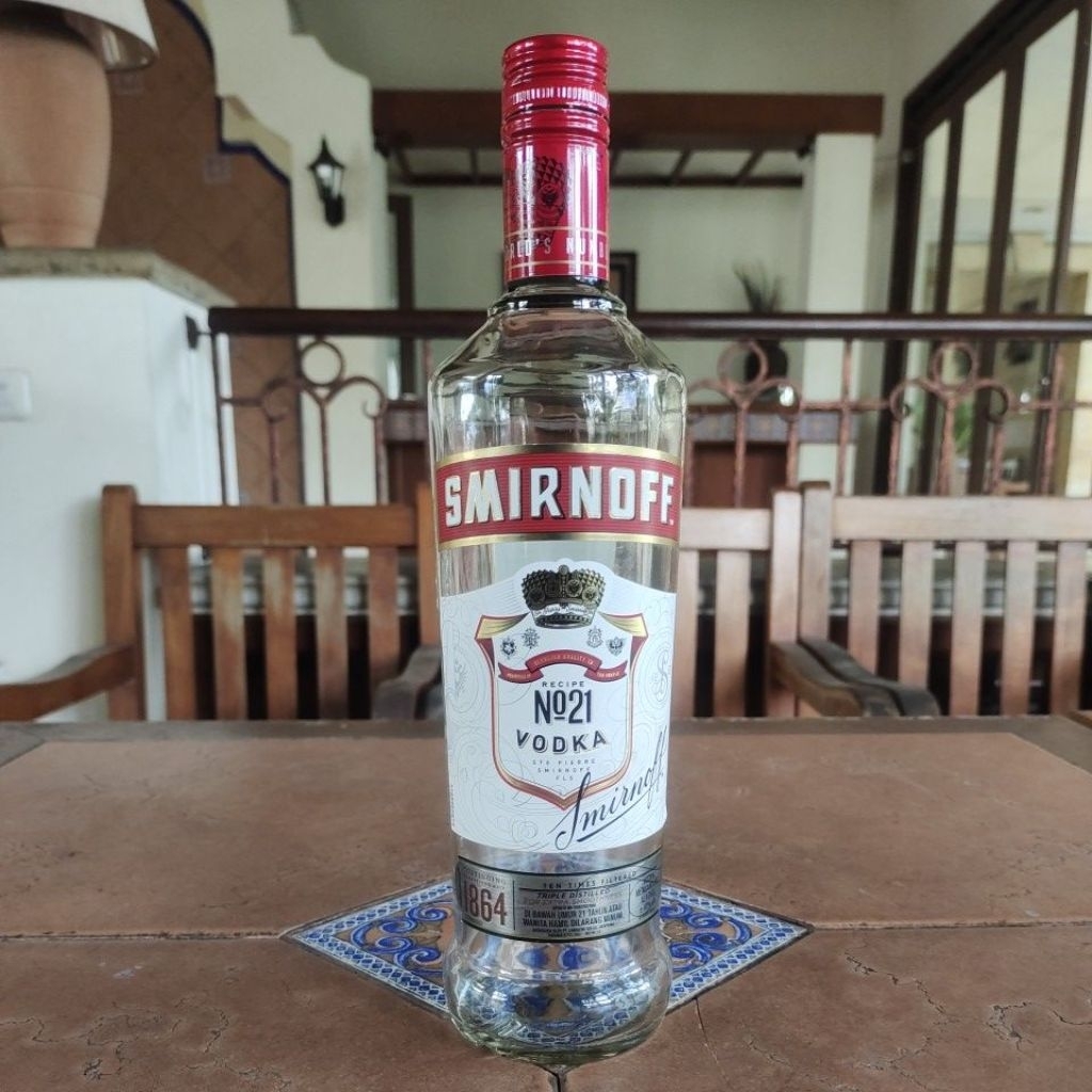 Botol Bekas Hiasan Dinding/Bartender