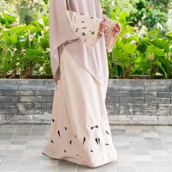 preloved itsar syari cairo geometric abaya M