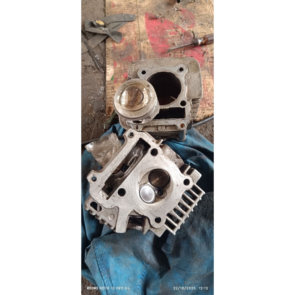 blok kop jupiter klep 24/28  piston tiger