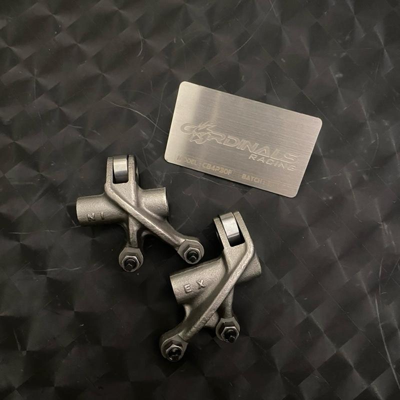 PELATUK DENGAN SEKRUP PENYETEL / RACING ROCKER ARM WITH ADJUSMENT SCREW Cardinals Racing - LC135/Y15