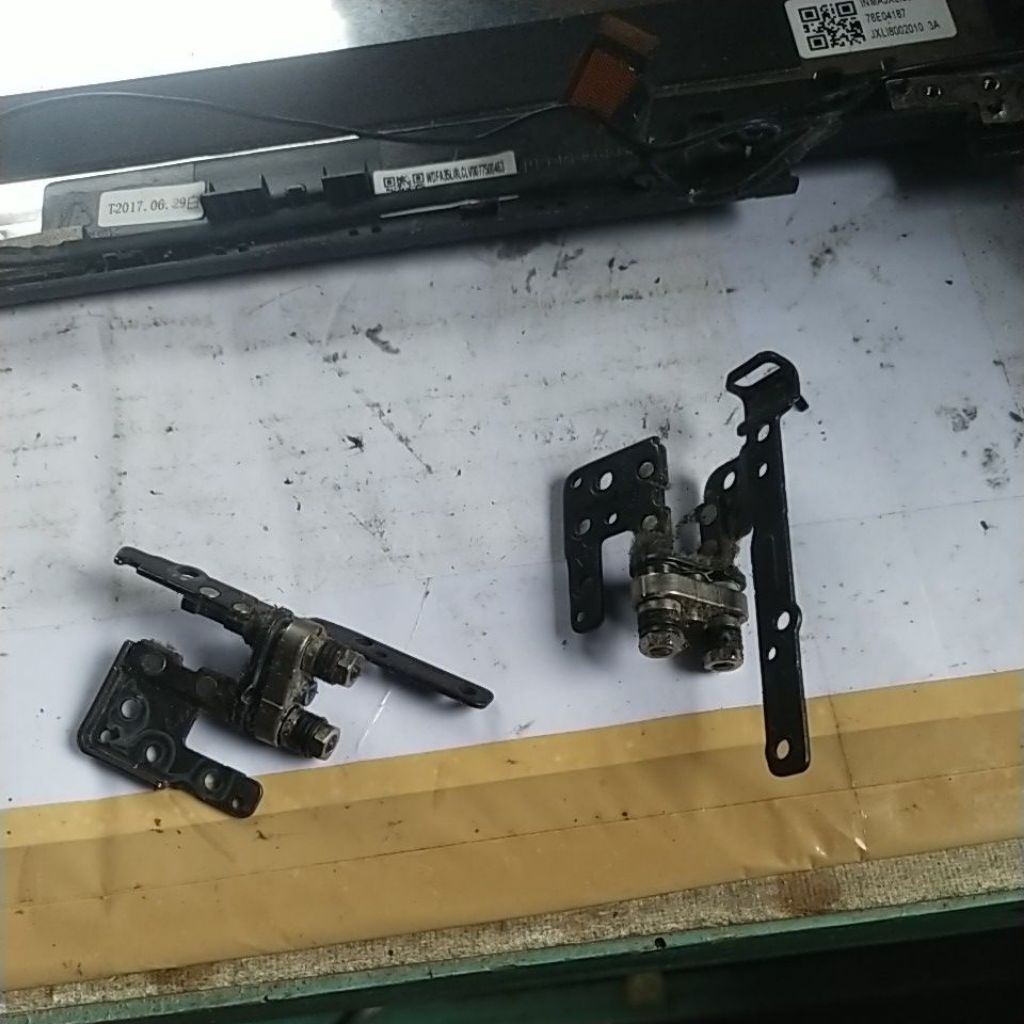 engsel Lenovo Thinkpad Yoga ChromeBook 11E Original