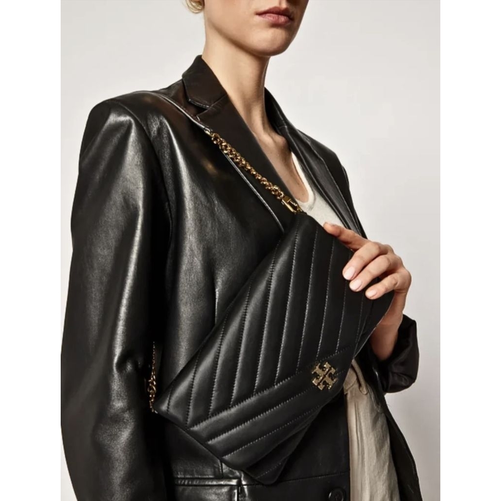 PRELOVED - Tas Clutch Leather Tory Burch Chevron 56824 ORI 100%