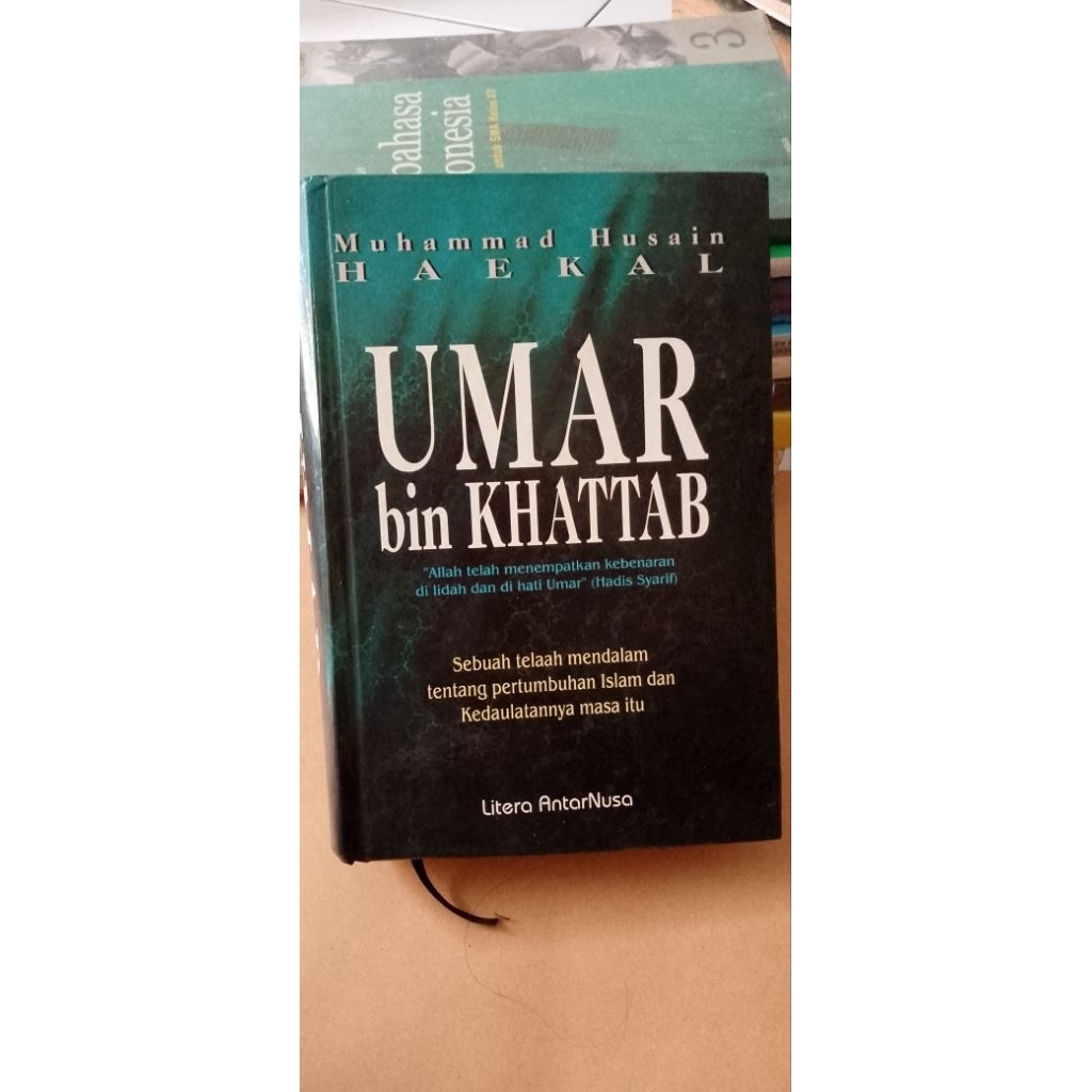 BUKU UMAR BIN KHATTAB,LITERA