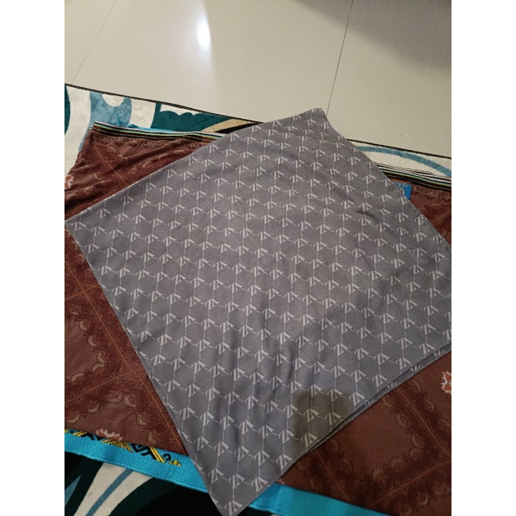 scarfpl Vivi zubaedi