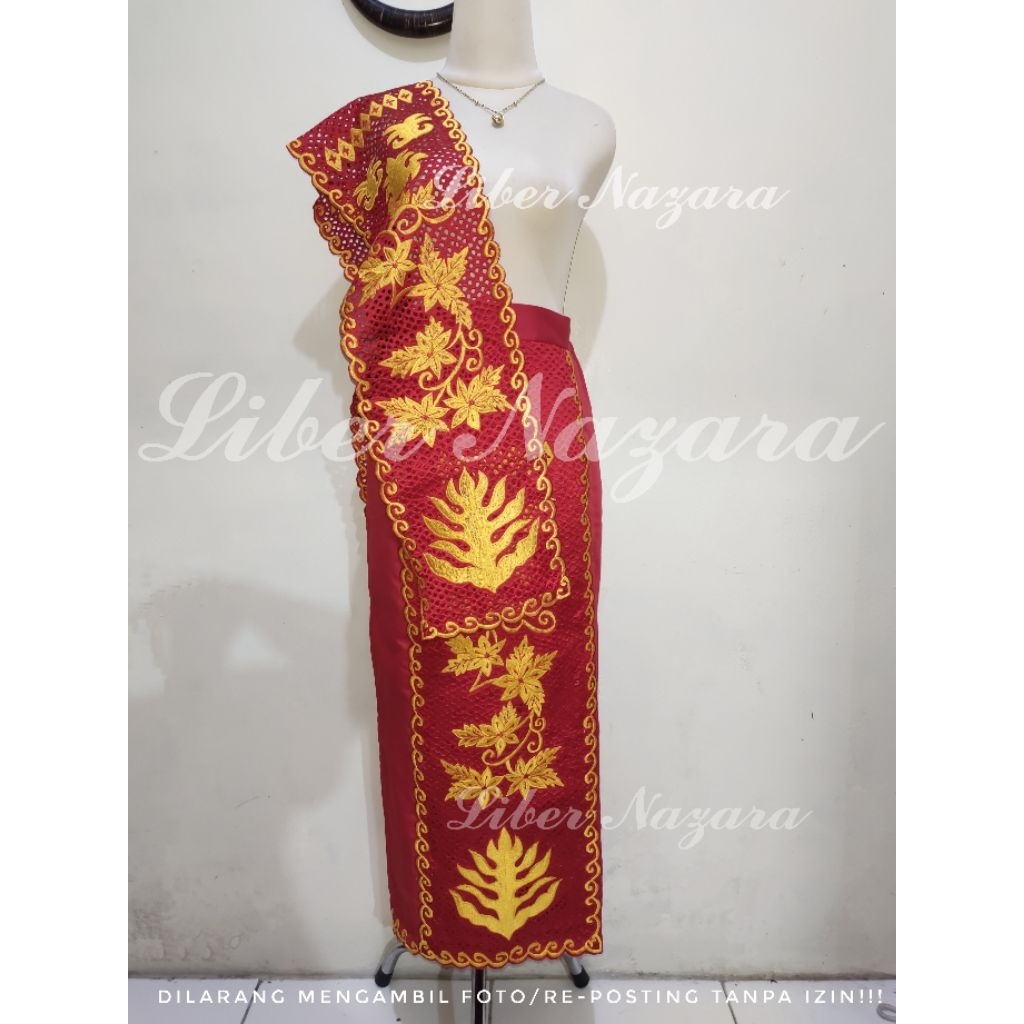 PAKET SET SELENDANG DAN ROK BORDIR NIAS ASLI