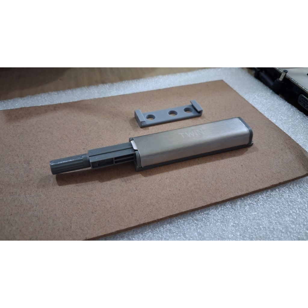 TIP ON LEMARI/ STAINLESS PUSH OPEN LEMARI / PUSH OPEN LACI / PUSH OPEN PINTU/PENDEK/PANJANG