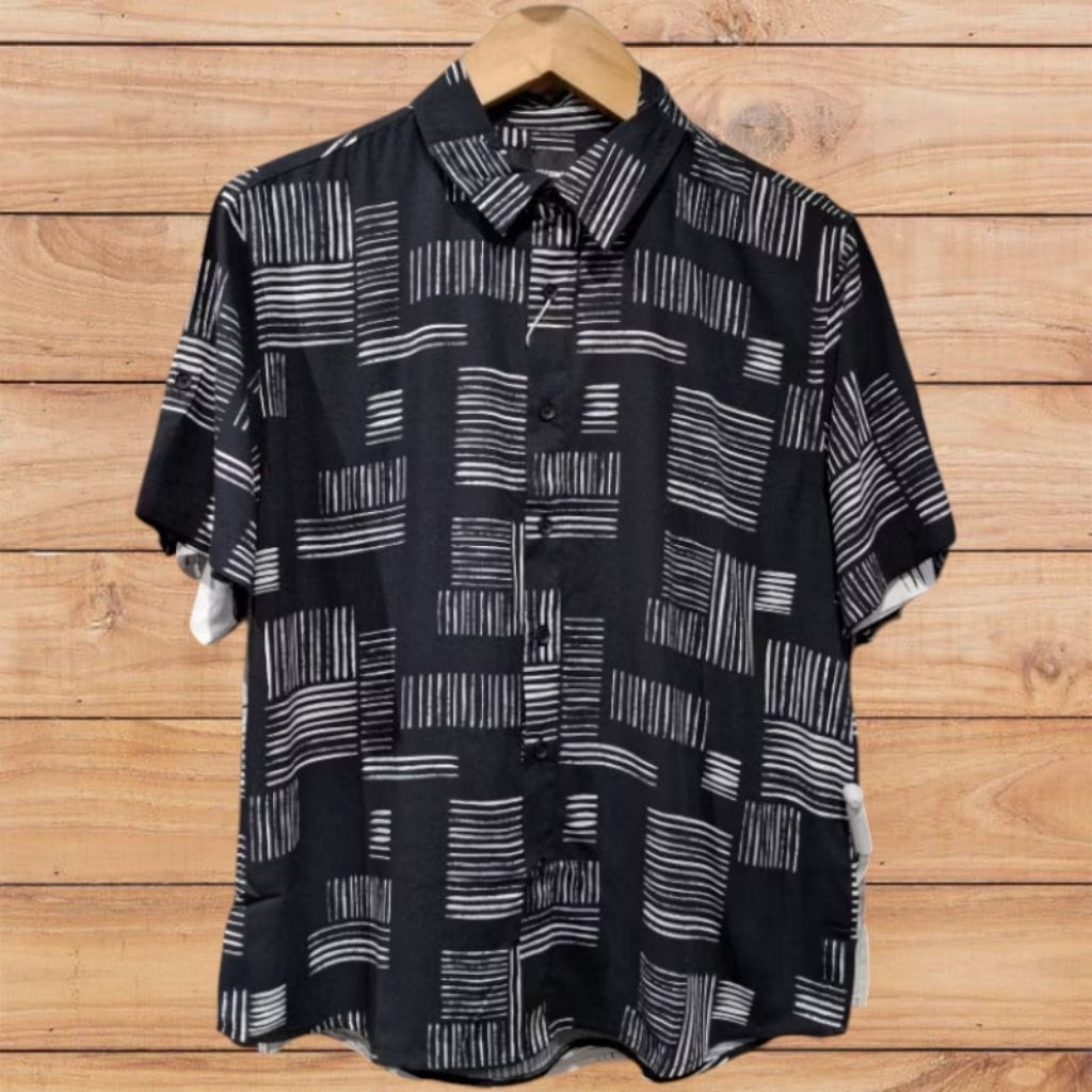 3SECOND Kemeja Pria Pendek Full Print Original Regular Fit