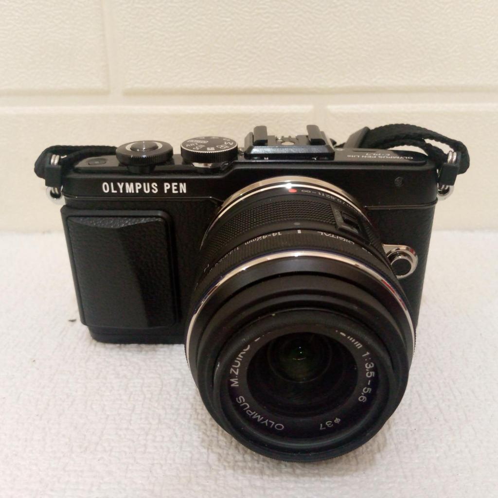 Olympus Pen Lite E-PL7 Lensa 14-42 mm kamera mirrolles second