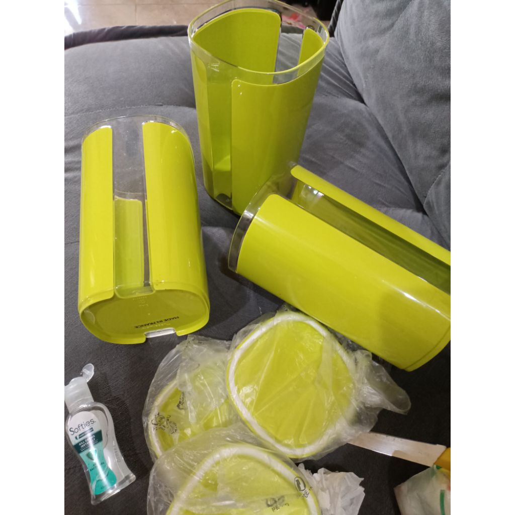 Window Canister Tupperware