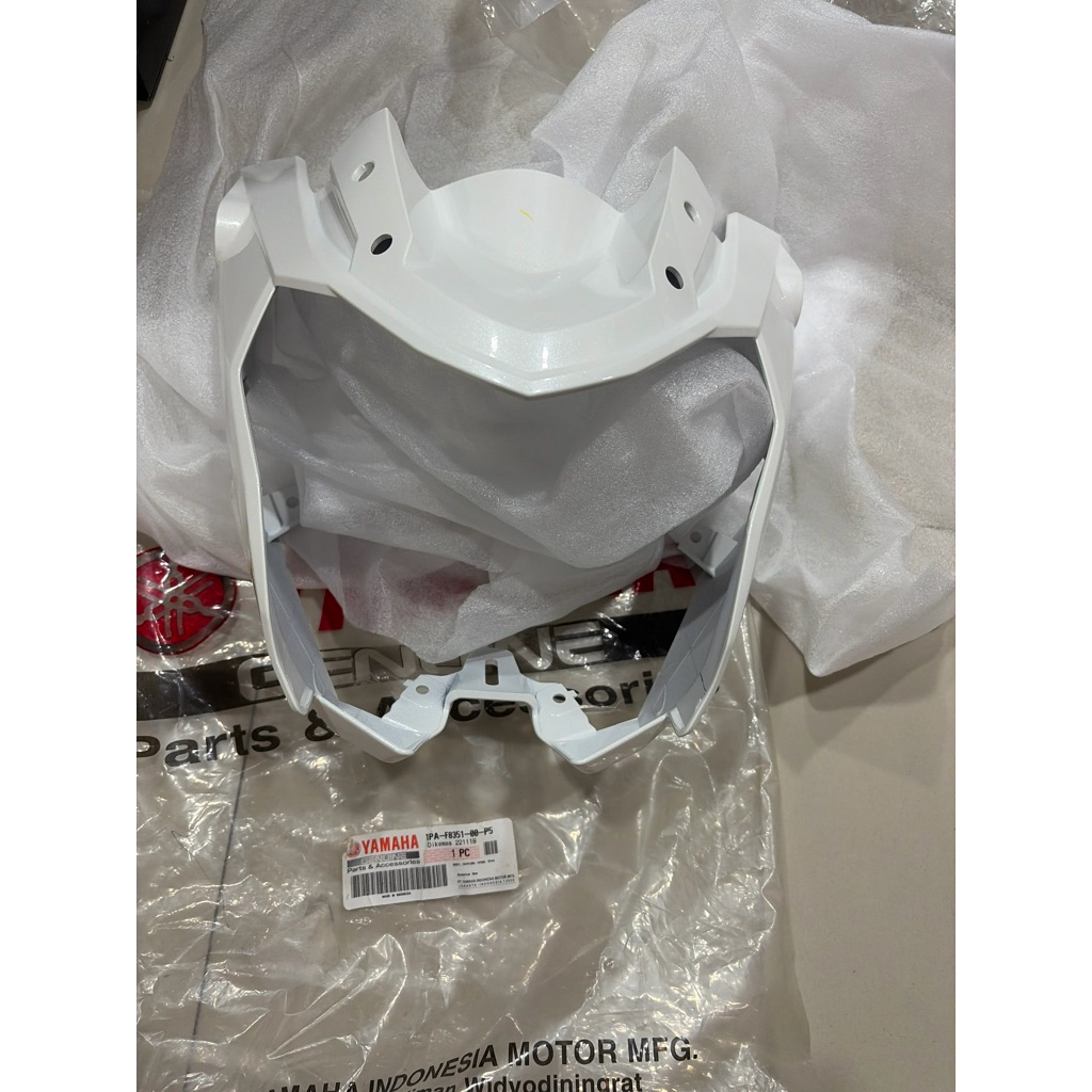 BATOK LAMPU DEPAN - BODY COWLING VIXION NEW NVL 2013-2014 1PA-F8351-00-P5 PUTIH ORIGINAL YGP-YAMAHA 