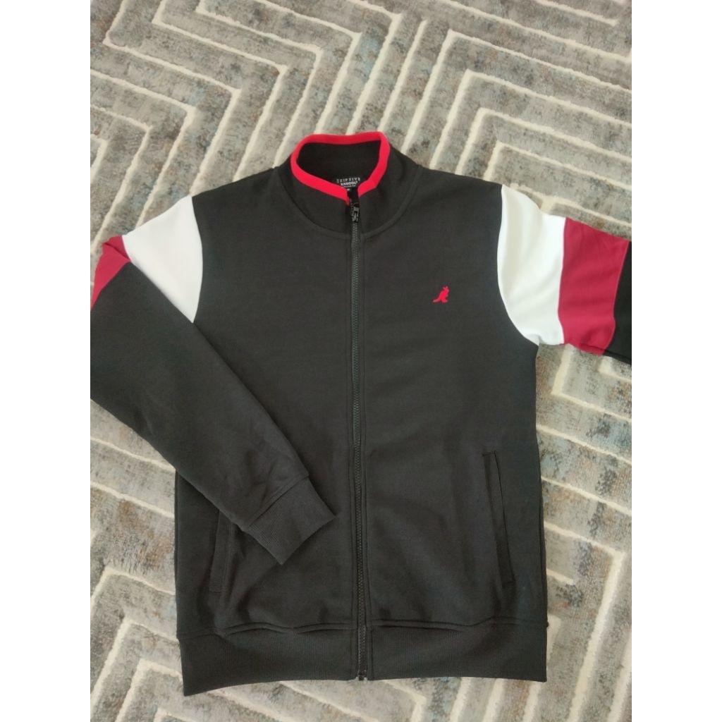 tracktop kangol,,mulus ky baru