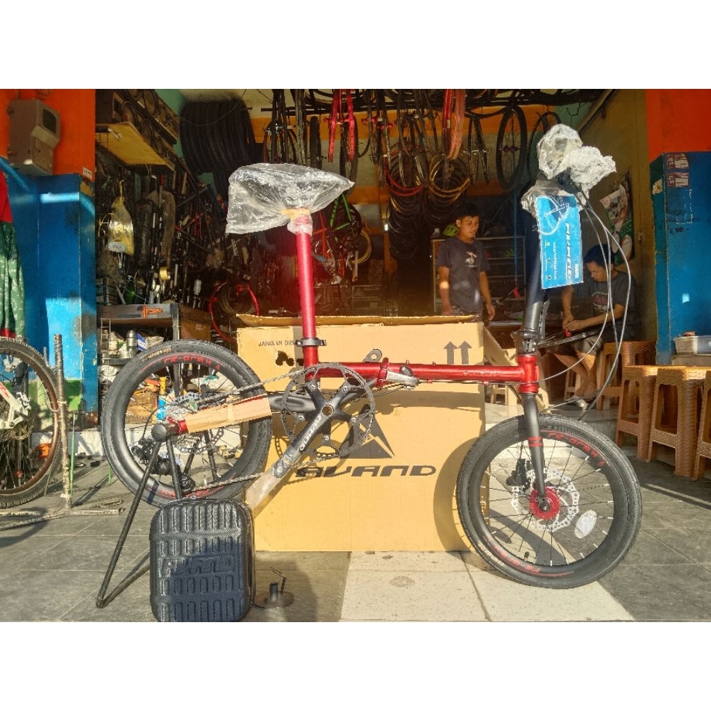 lipat 16+  avand re arm x