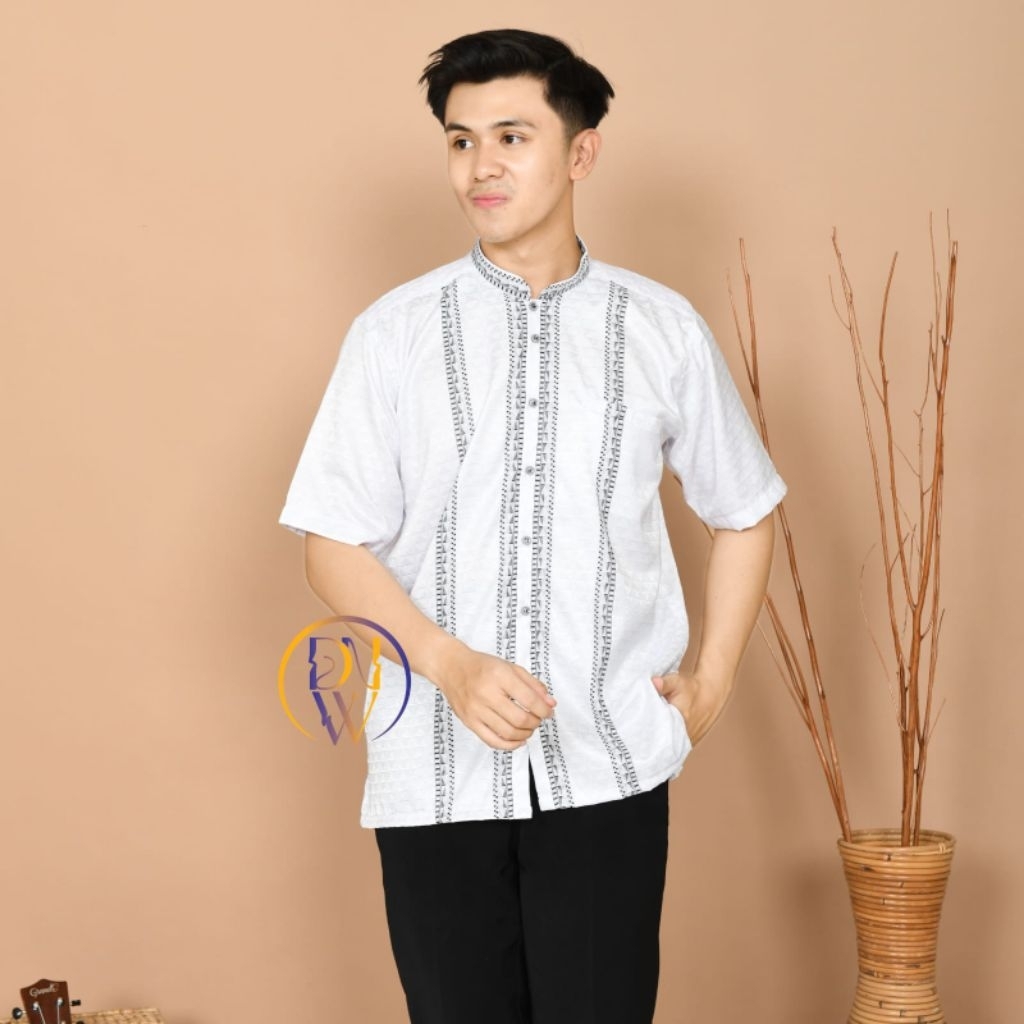 Baju Koko dewasa lengan pendek dengan bahan kain katun madinah