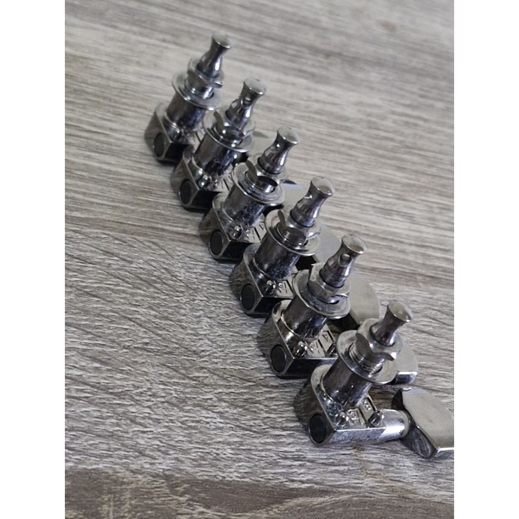 Dryer Tuning Gitar Elektrik Cosmo