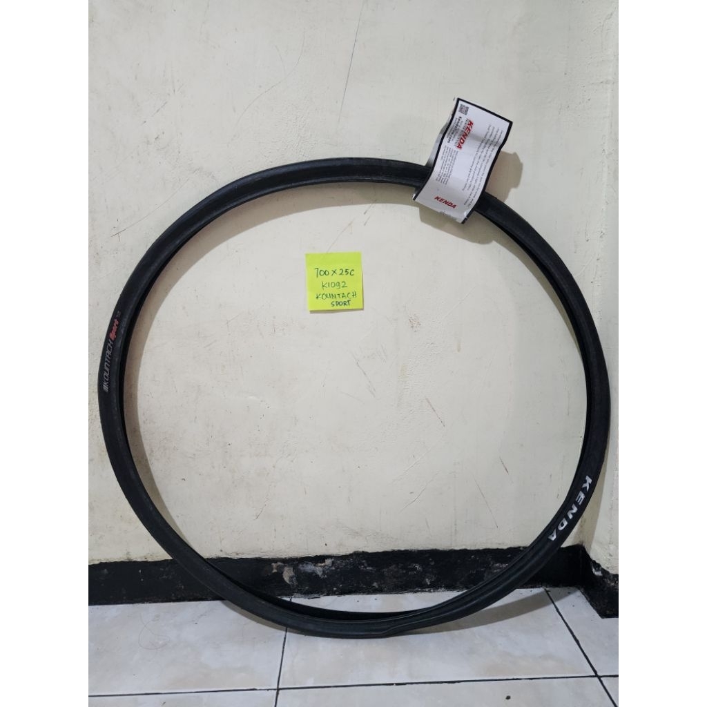 Ban Luar Kenda Uk 700 x 25C K1092 KOUNTACH SPORT