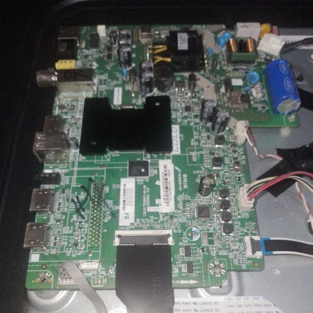 MB Panasonic 43HS500G