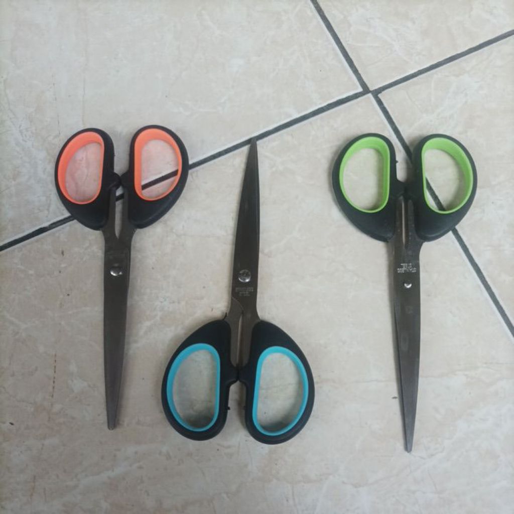 GUNTING KERTAS KAIN UKURAN TANGGUNG BERKUALITAS TERBAIK KUAT MURAH