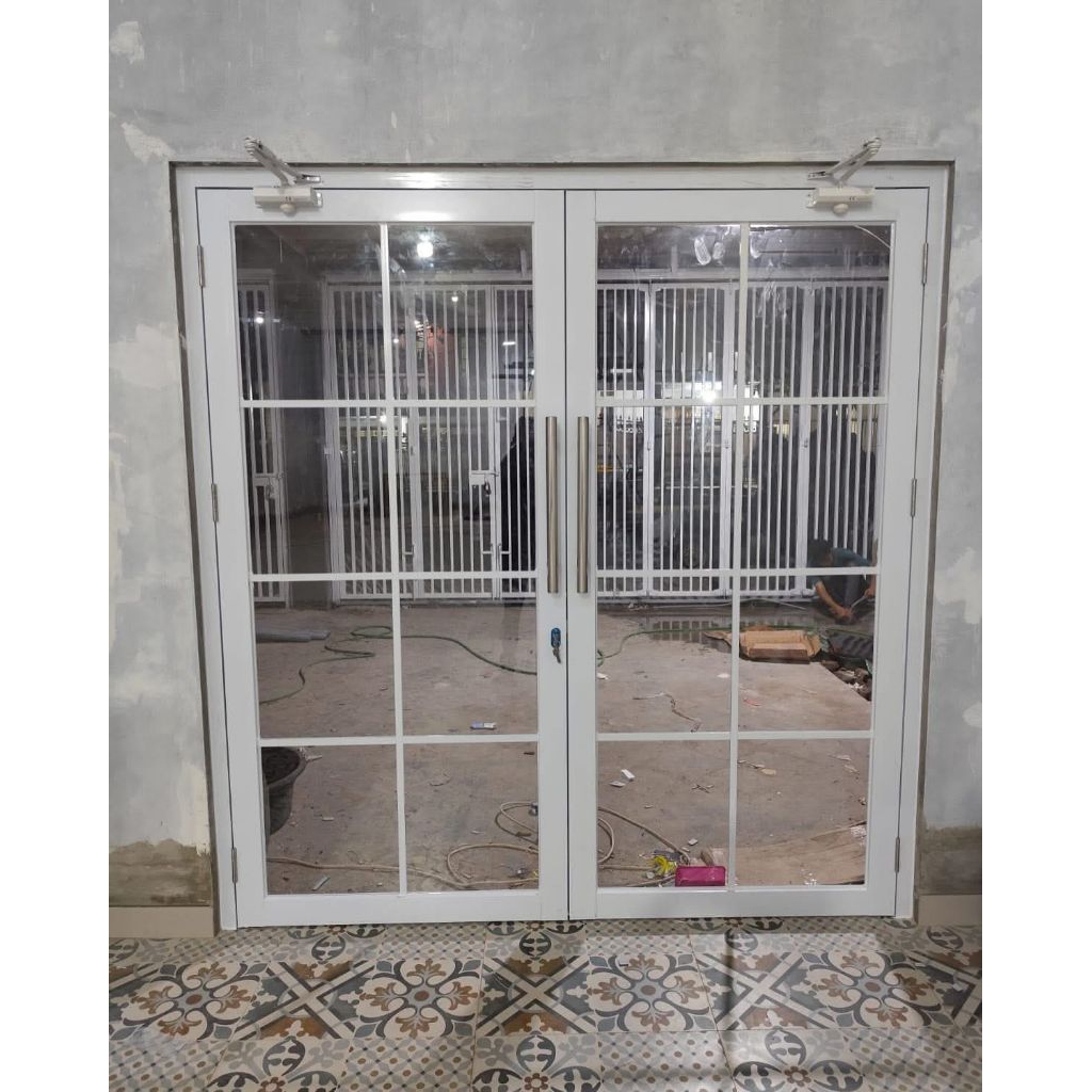 Start harga 2.200.000 per daun, kusen Pintu kaca Aluminium Kaca Putih 2 Daun + Jendela Grid Modern –