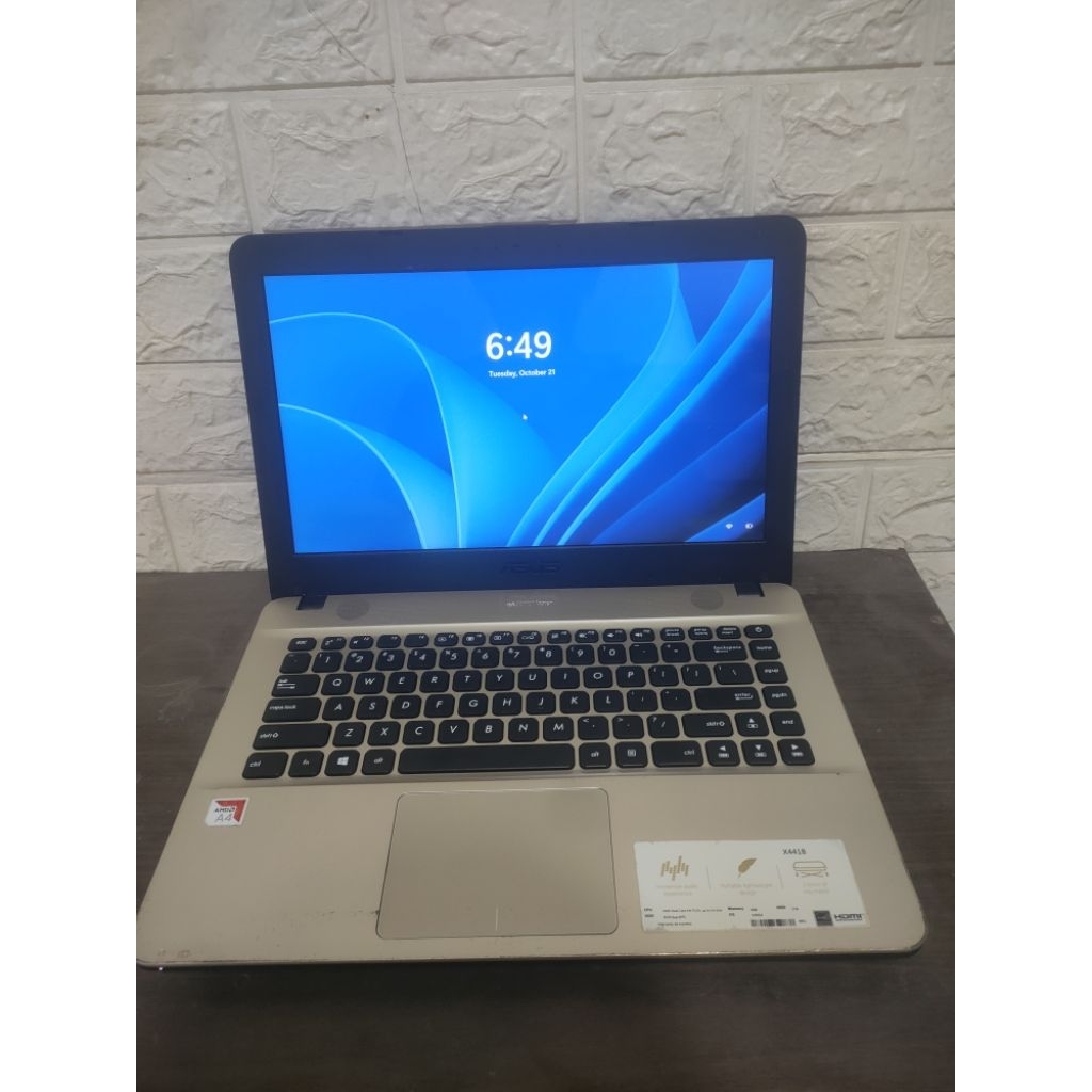 Laptop Asus Vivobook X441M