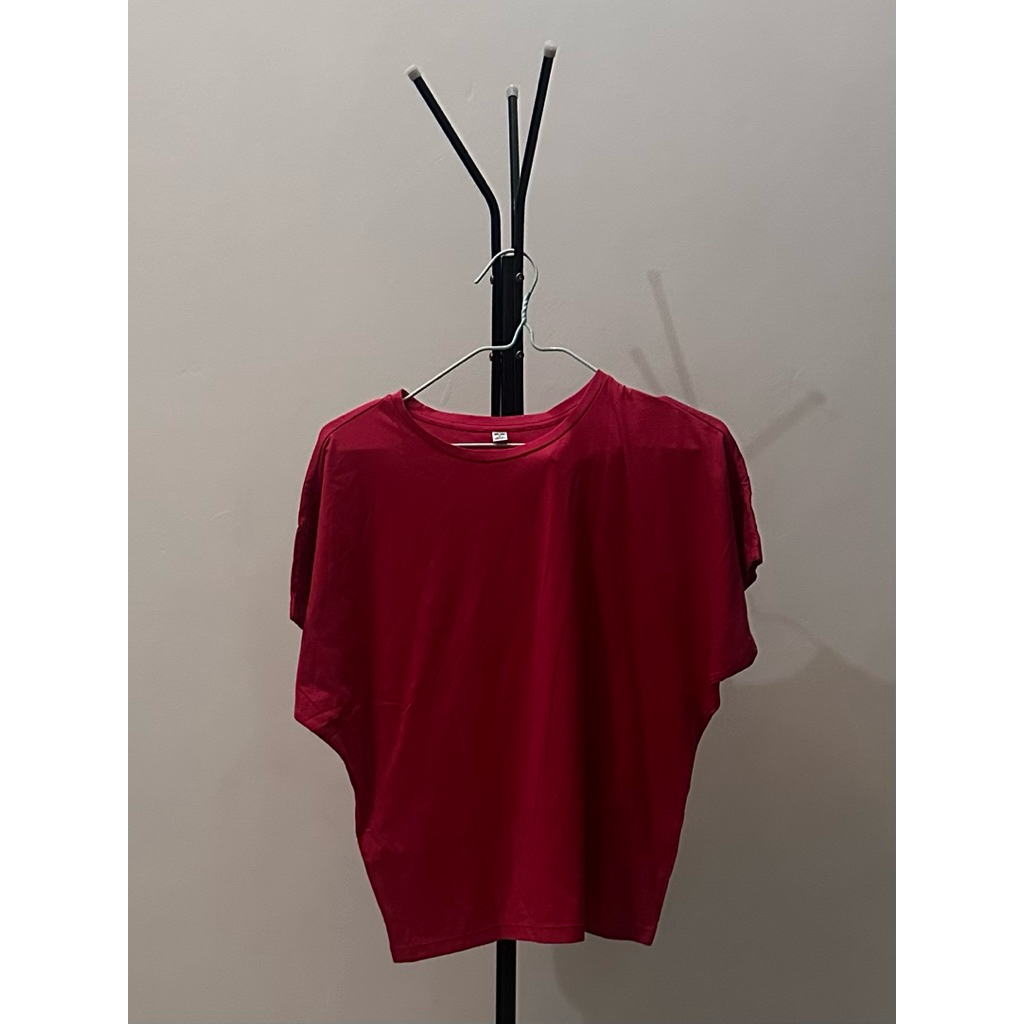[Preloved] Kaos Uniqlo Top Airism