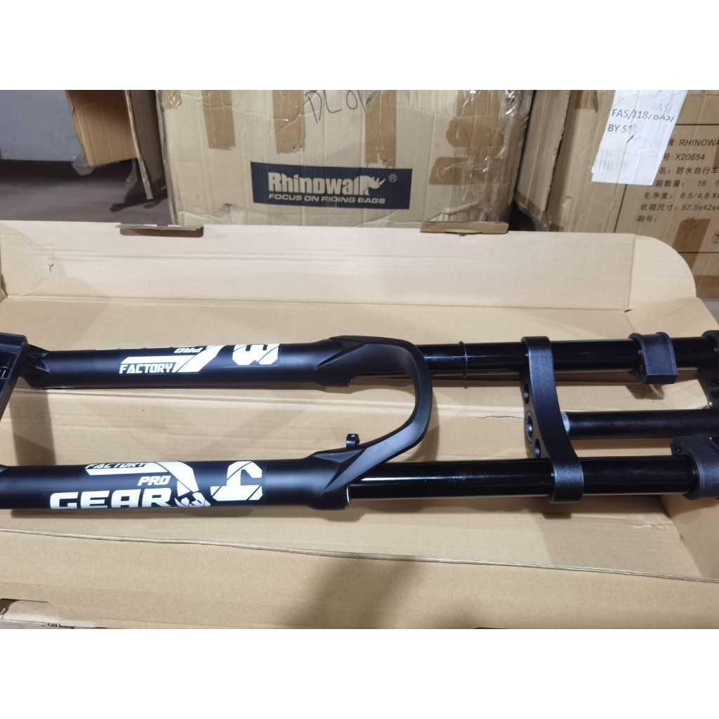 FORK SEPEDA PRO GEAR AIR 29 TRAVEL 180 DOUBLE CROWN TA 15X110