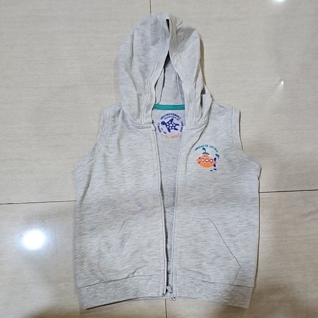 Preloved LC Waikiki Hoodie Vest Jacket 12-18mo 80-86cm