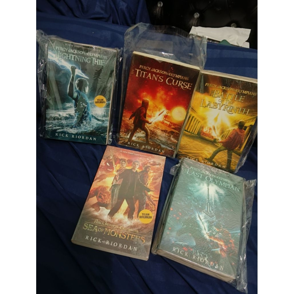 Novel preloved ori - Percy Jackson - Rick Riordan