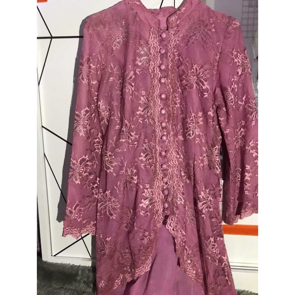 preloved kebaya pink