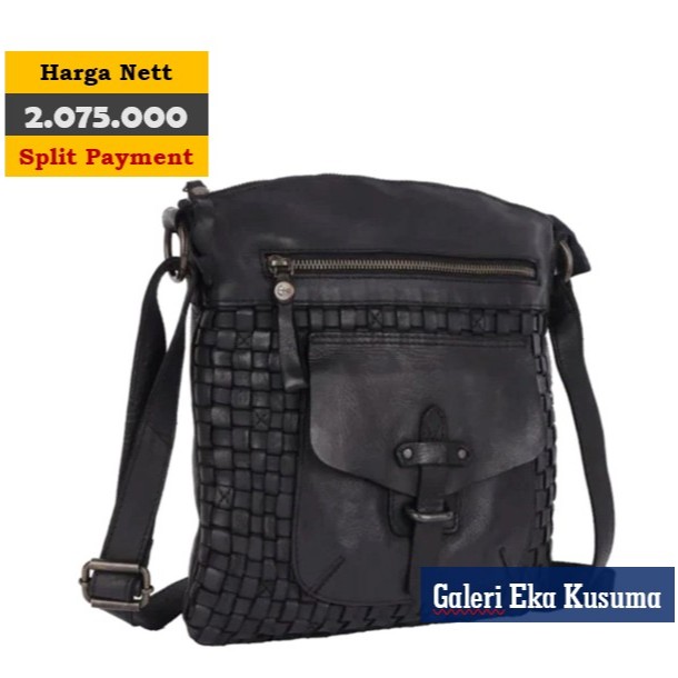 HB022. HARBOUR 2ND AURORA HITAM